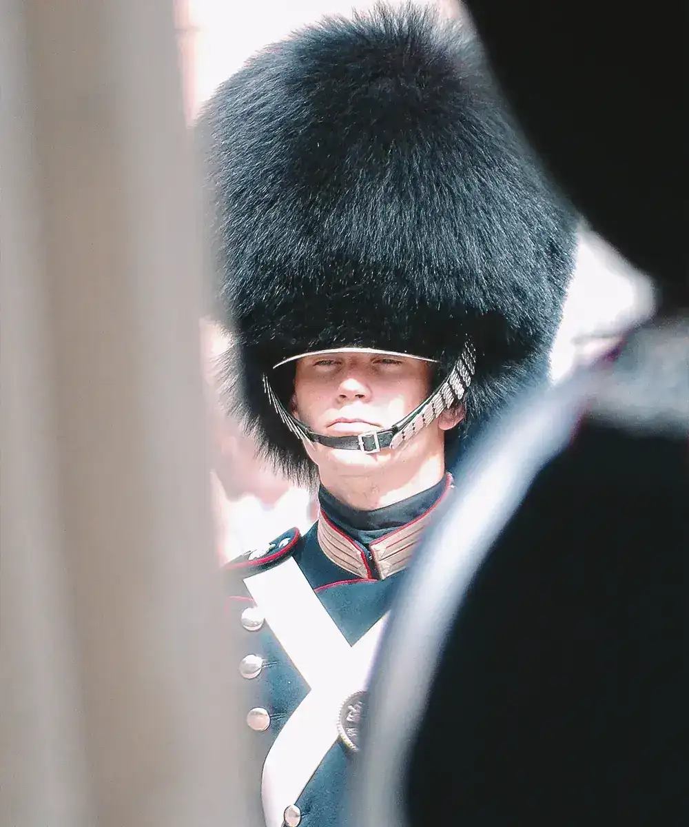 Photo de garde avec bonnet traditionnel